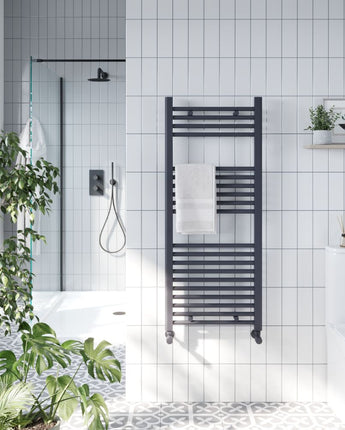 Strive 22mm Straight Towel Rail (1600mm)